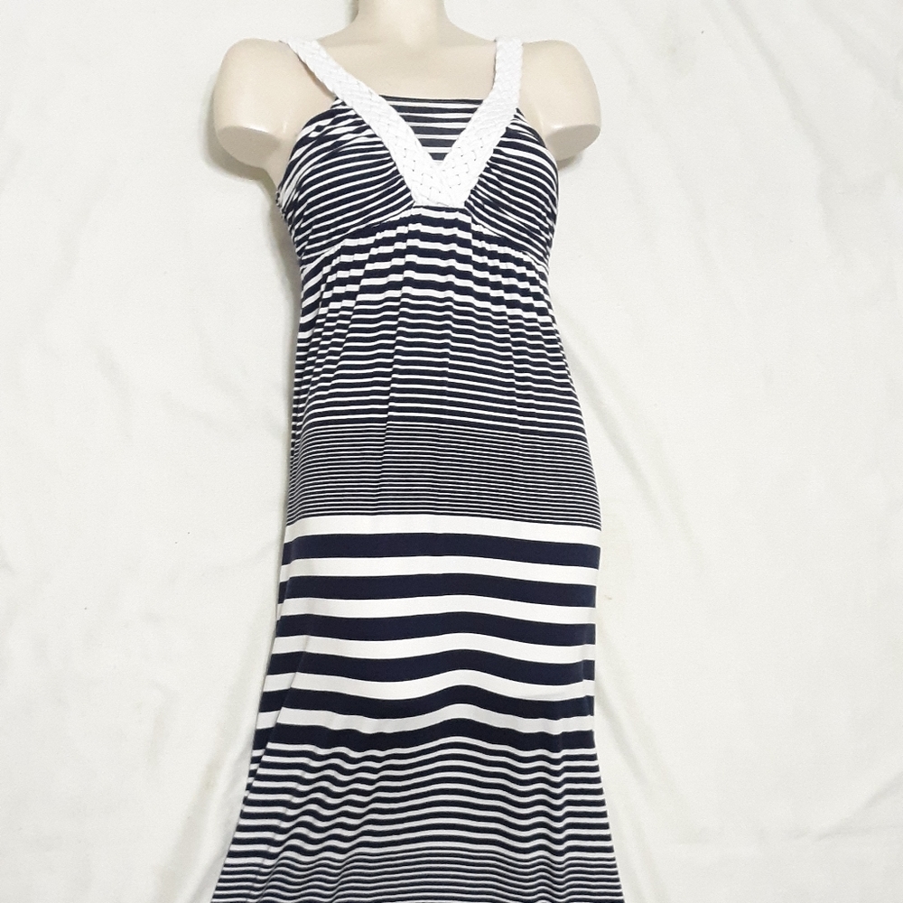 Neiman Marcus Navy Blue/Black White Maxi Dress M